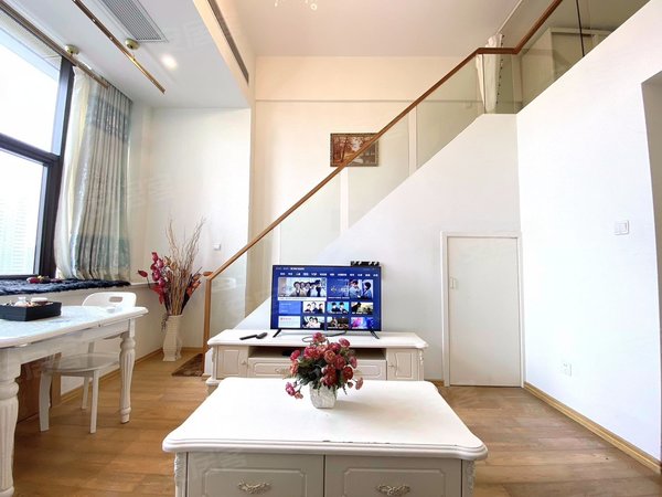 杭州钱塘金沙湖泰美国际大厦可短租 押一付一 泰美国际精装跃层一室一