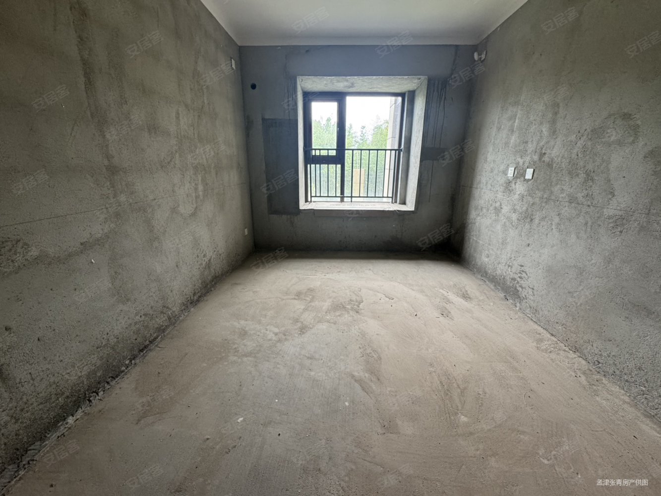 东方今典东方府6室3厅3卫144.53㎡南北120万