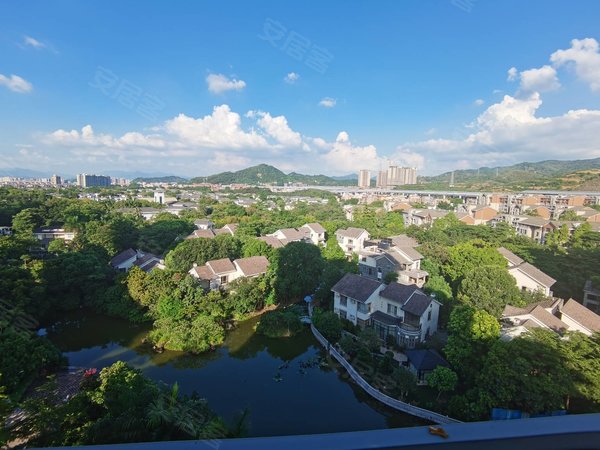广州从化街口中心区逸泉山庄逸泉山庄 3室2厅2卫 南北通透 精装修
