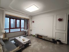 雷式陪读好房装修新凤凰楼层自住装修房间飘窗全带拎包入住