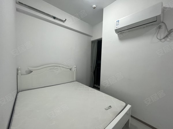 马鞍山雨山华润苏果橙果公寓橙果公寓 精装一室 可短租 可付一押一