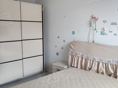 大连高新园区百合山庄屹馨街小区 1室1厅1卫出租房源真实图片