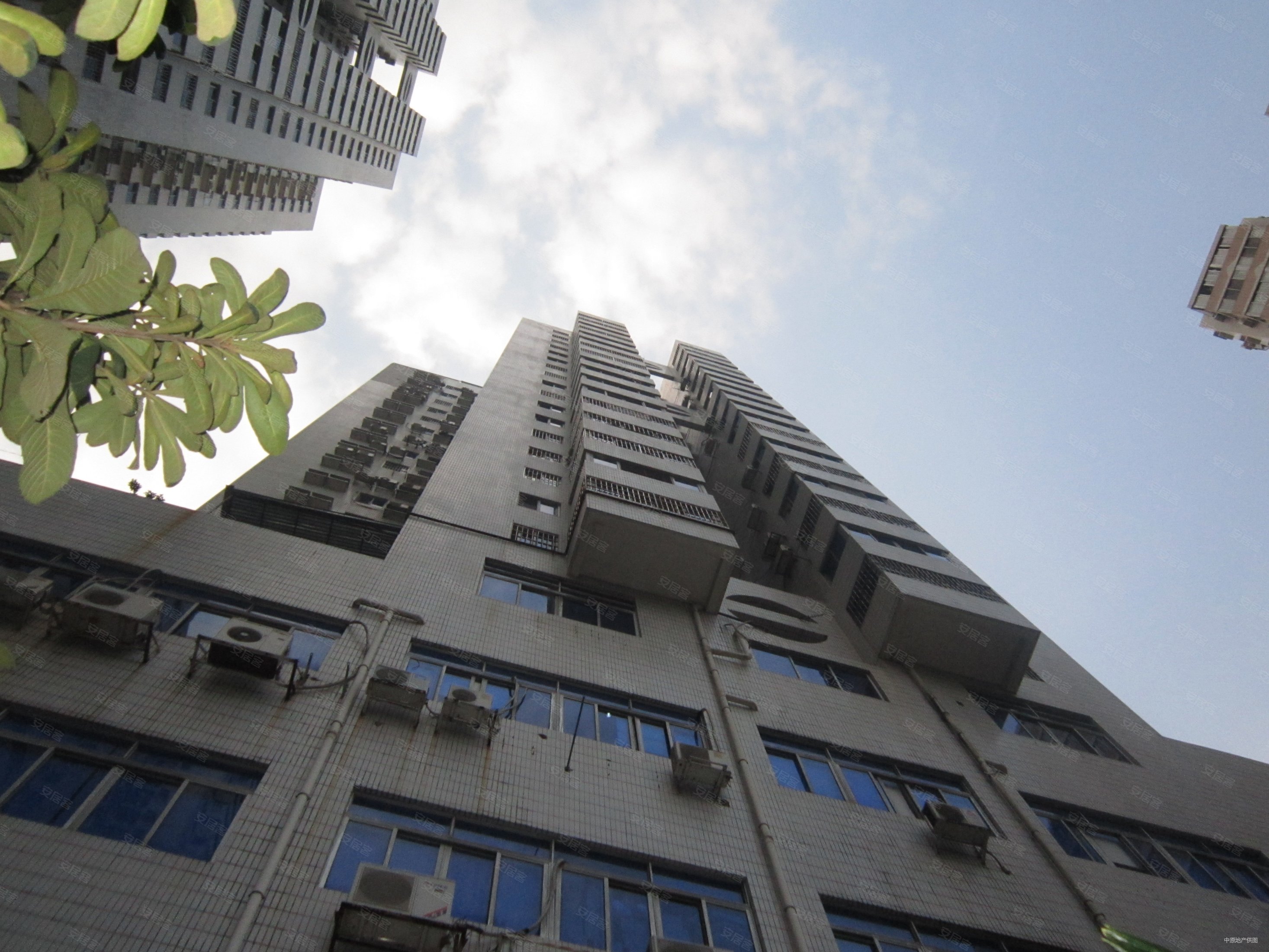 广州房产网>广州二手房>天河二手房>体育中心二手房>瑞达大厦>