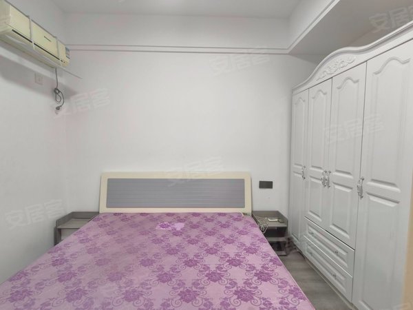 重庆南岸弹子石盛景龙庭南岸区 盛景龙庭 精装大两房出租房源真实图片