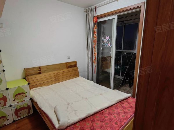 无锡梁溪上马墩塔影景苑b区新出上马墩地铁口,干净清爽两房,装修保养