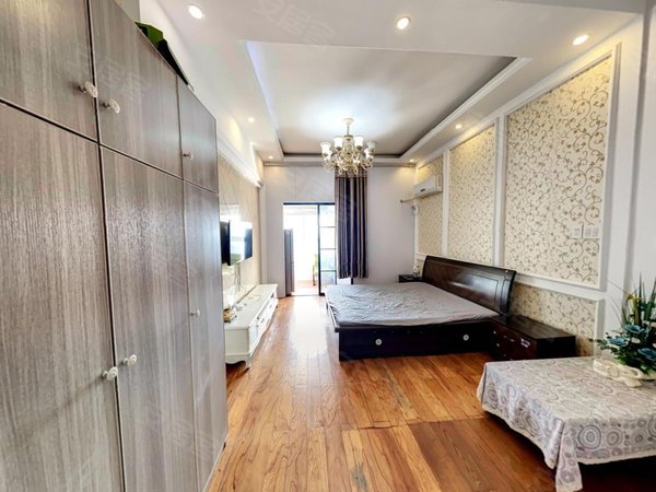 桐乡桐乡市区庆丰中路宝凤大厦宝凤大厦 1500元 1室1厅1卫 精装修