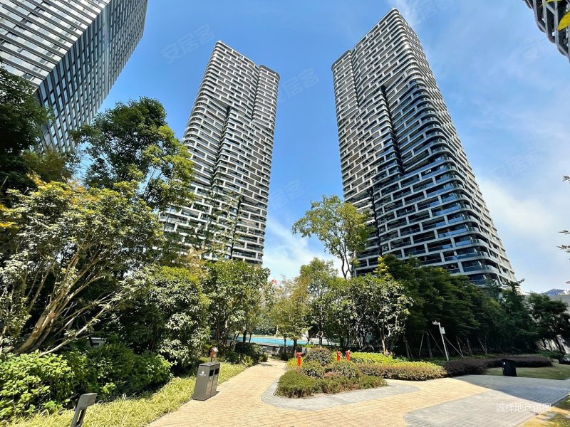 重庆房产网>重庆二手房>江北二手房>江北嘴二手房>江北嘴壹号院西苑>