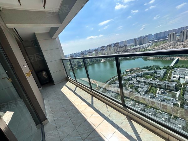 宁波慈溪慈溪周边绿地海湾旭海苑杭州湾旭海苑三室两厅两卫 轻奢居家