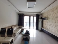 百色右江恒基广场房子户型方正。踩光好。环境优美。交通便利。。出租房源真实图片