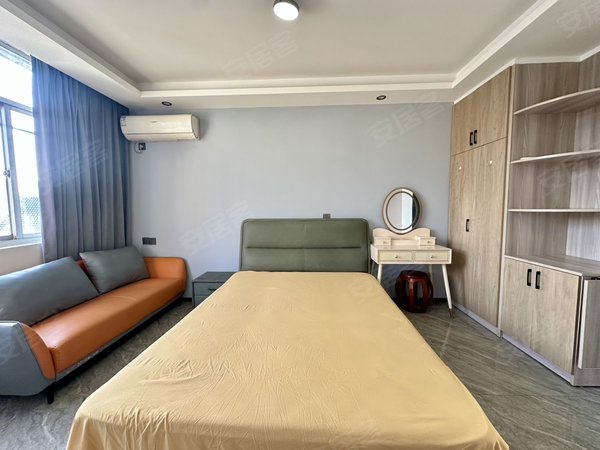 金华永康永康市区高圳路235,251号小区东站附近 一室一厅 厨房隔断 有阳台 可月付短租出租房源真实图片