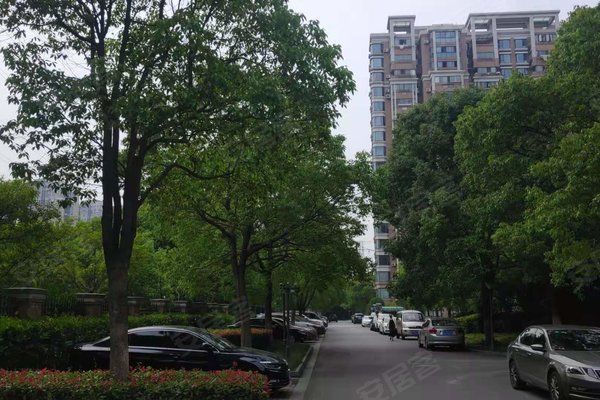 上海小区 上海周边小区 昆山小区 新安花园 新安花园怎么样发布于2021