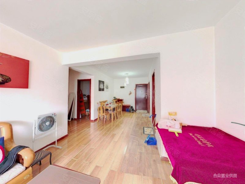 地铁三号线两居满二中间楼层精装现房看房方便,太化和平苑小区二手房