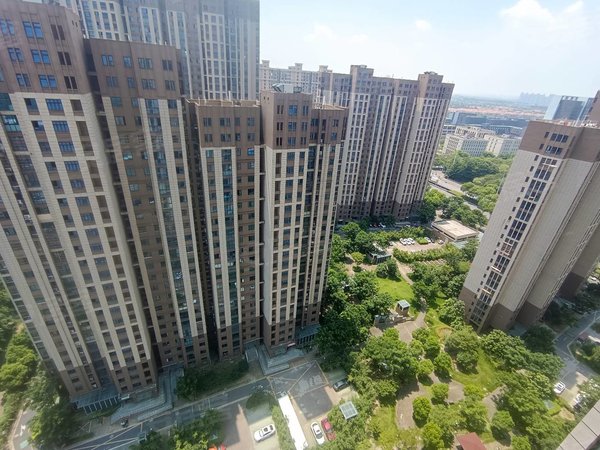 昆山花桥易买得徐公桥花园徐公桥花园 无需中介费 押一付一 家电全新