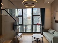 深圳龙岗大运仁恒梦公园豪华装修转租租期还有四个月随时可以入住免租七天出租房源真实图片