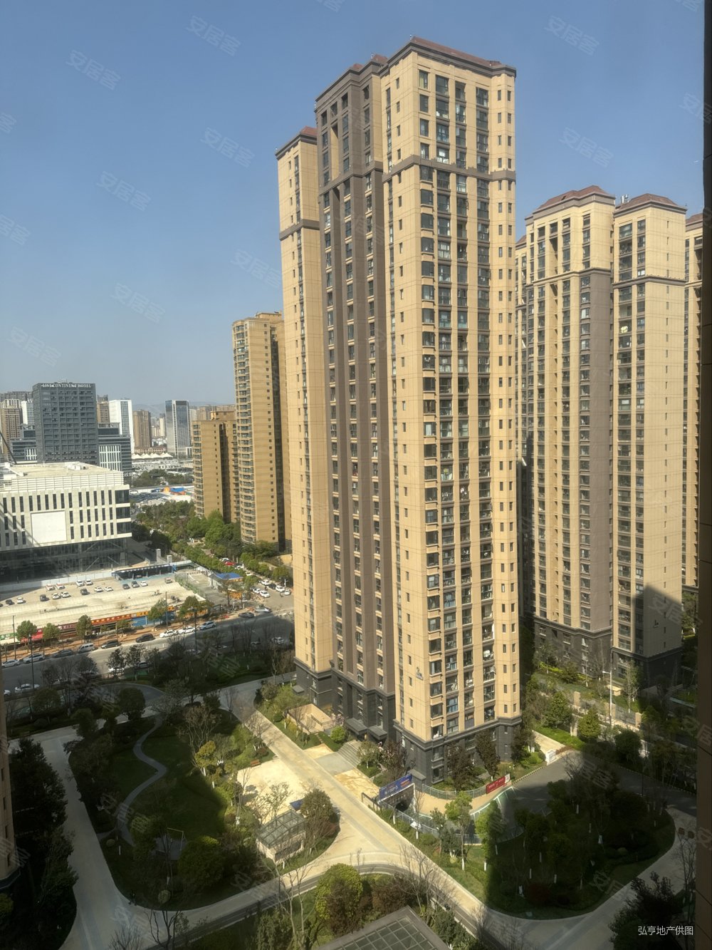 星湾俊园正中间位置精装现房楼层满两年师专