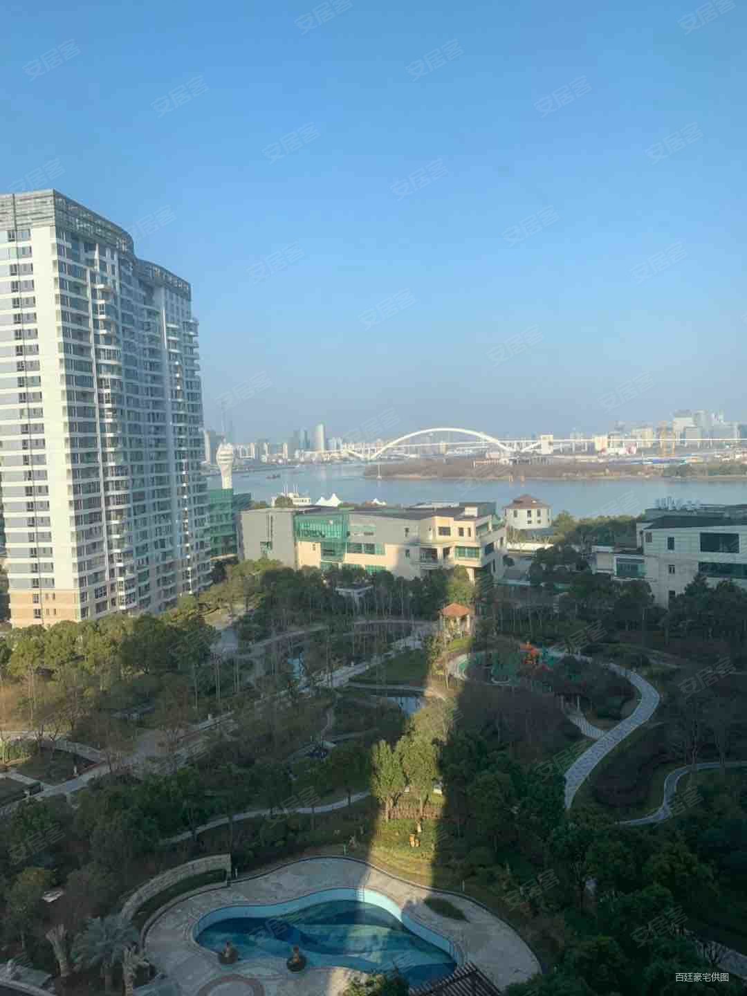 上海房产网>上海二手房>徐汇二手房>徐汇滨江二手房>百汇园一期>1080