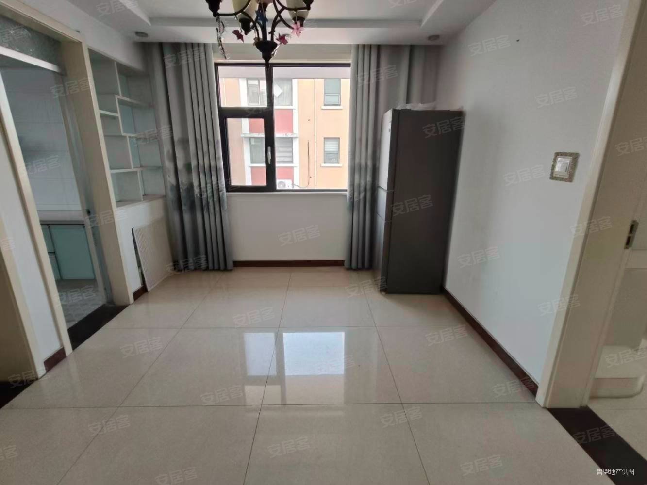 万通盛世馨园3室2厅1卫125㎡南北63万