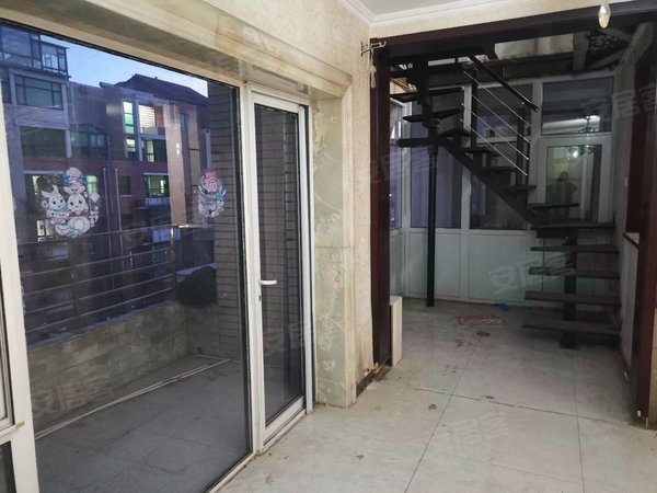 大兴线西红门地铁荟聚站月桂庄园精装别墅超大四居两卫出租