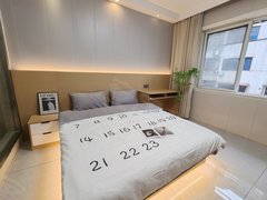 德清武康河滨私人出租 宋石街花园 一室一厨一卫 停车方便简单装修 可短租出租房源真实图片