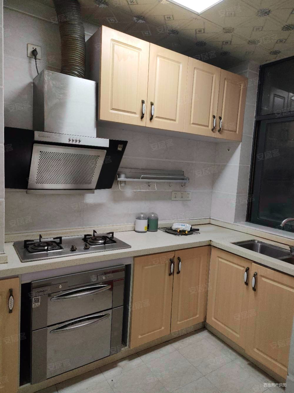 冠亚国际星城(东区)3室2厅2卫125.21㎡南北59万