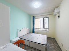 青岛城阳高新区合租房 览秀城旁 南向带空调 短租3个月 价格好说出租房源真实图片