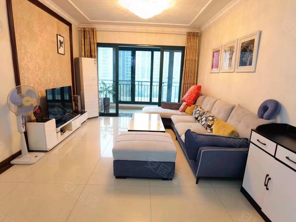 济南长清恒大绿洲恒大绿洲恒大绿洲 3室2厅1卫 137平 精装修 电梯房