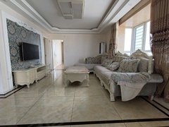 莱阳莱阳城区市中心阳光城 万达 精装电梯 家电齐全 拎包入住出租房源真实图片