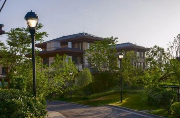 长清湖租房,中建长清湖瑜园(别墅) 5室3厅3卫,长清租房-济南58安居客