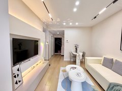 乐山市中高铁站可月付 世豪伊藤高铁附近 奶油风 精装电梯房出租房源真实图片