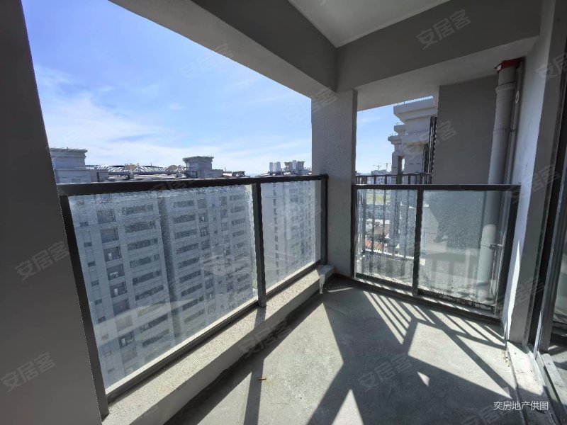 崇文花园 3室 5号线口 毛坯 采光视野没得说 业主诚心