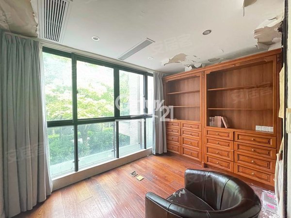 上海嘉定南翔白金院邸(别墅)11号线地铁站,有ktv等娱乐设施,看房随时