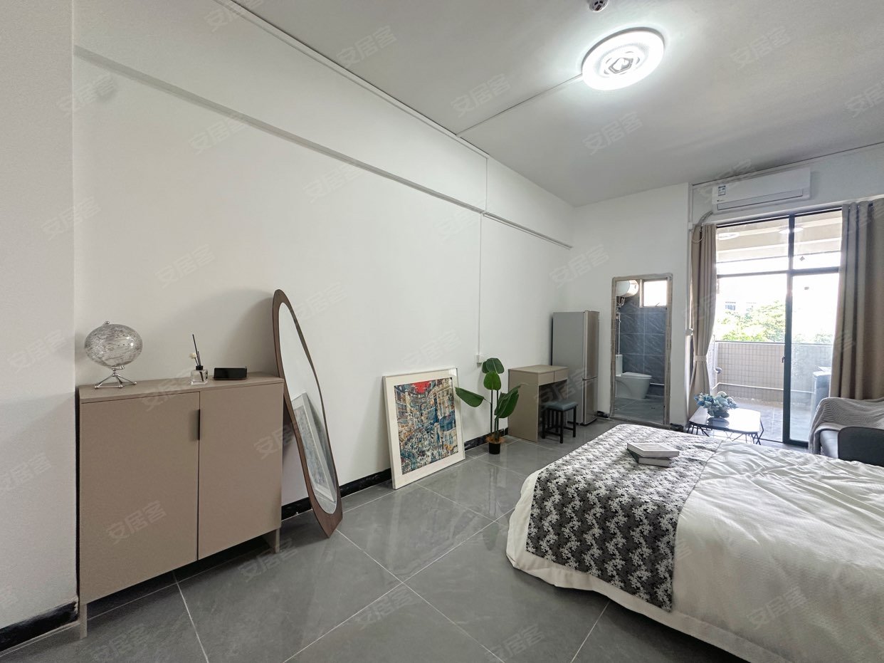 平州独栋公寓 电梯高层 彩光好 精装修 交通方便 拎包入住