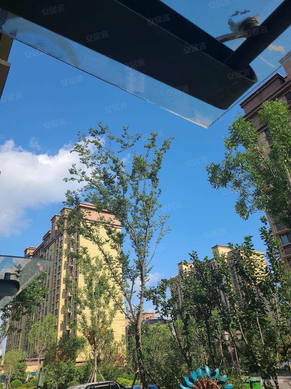 海鑫山水郡3室2厅1卫134㎡南北108万