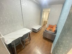 精装一室一厅 客卧分离 可短租 步行万达广场 大观园东泰中心