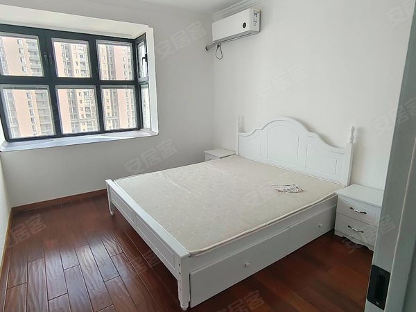 苏州太仓浏河江岸雅居出租江岸雅居三房精装全配2300一月出租房源真实