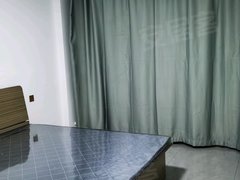 兴安盟科尔沁右翼前旗乌兰河路天瑞华府 5室2厅2卫出租房源真实图片