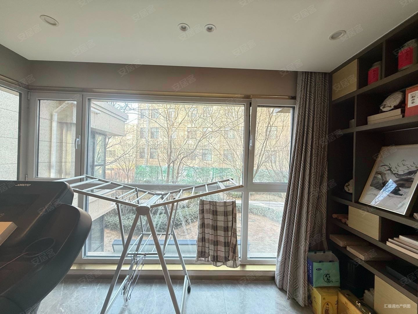 德信御府3室2厅2卫131㎡南北129万