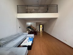 长沙望城普瑞大道盈峰翠邸别墅出租 不扰民！地铁口 带车位 南北通透出租房源真实图片