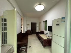 厦门翔安马巷海峡商贸城56平小两房简单装修简单家具翔安一中高中部陪读钥匙出租房源真实图片