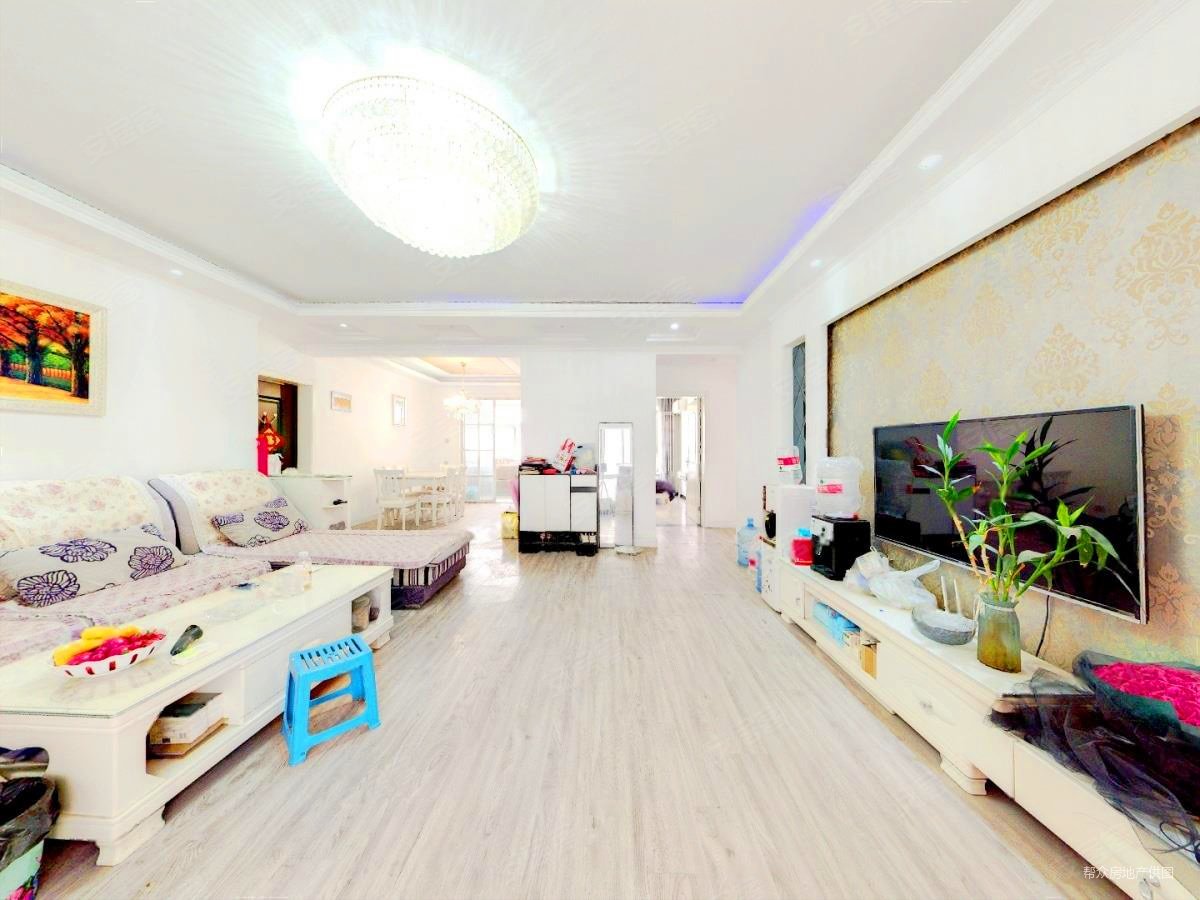 瑞景华庭 双卫 有电梯 中间好楼层 南北通透 近医院 精装修