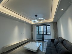 绍兴镜湖洋江西路华发樾庭 温馨四室 业主急租 拎包入住 随时看房出租房源真实图片