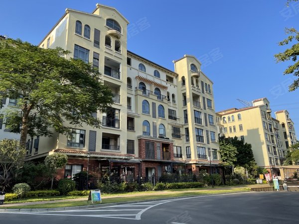 泉州晋江紫帽山紫湖国际紫湖国际南益品质 小洋房 一房一厅 精装 小区