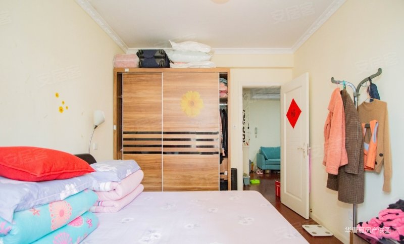 电梯房 居住密度低 大两房,士韵家园(三期)二手房,335万,2室1厅,1卫