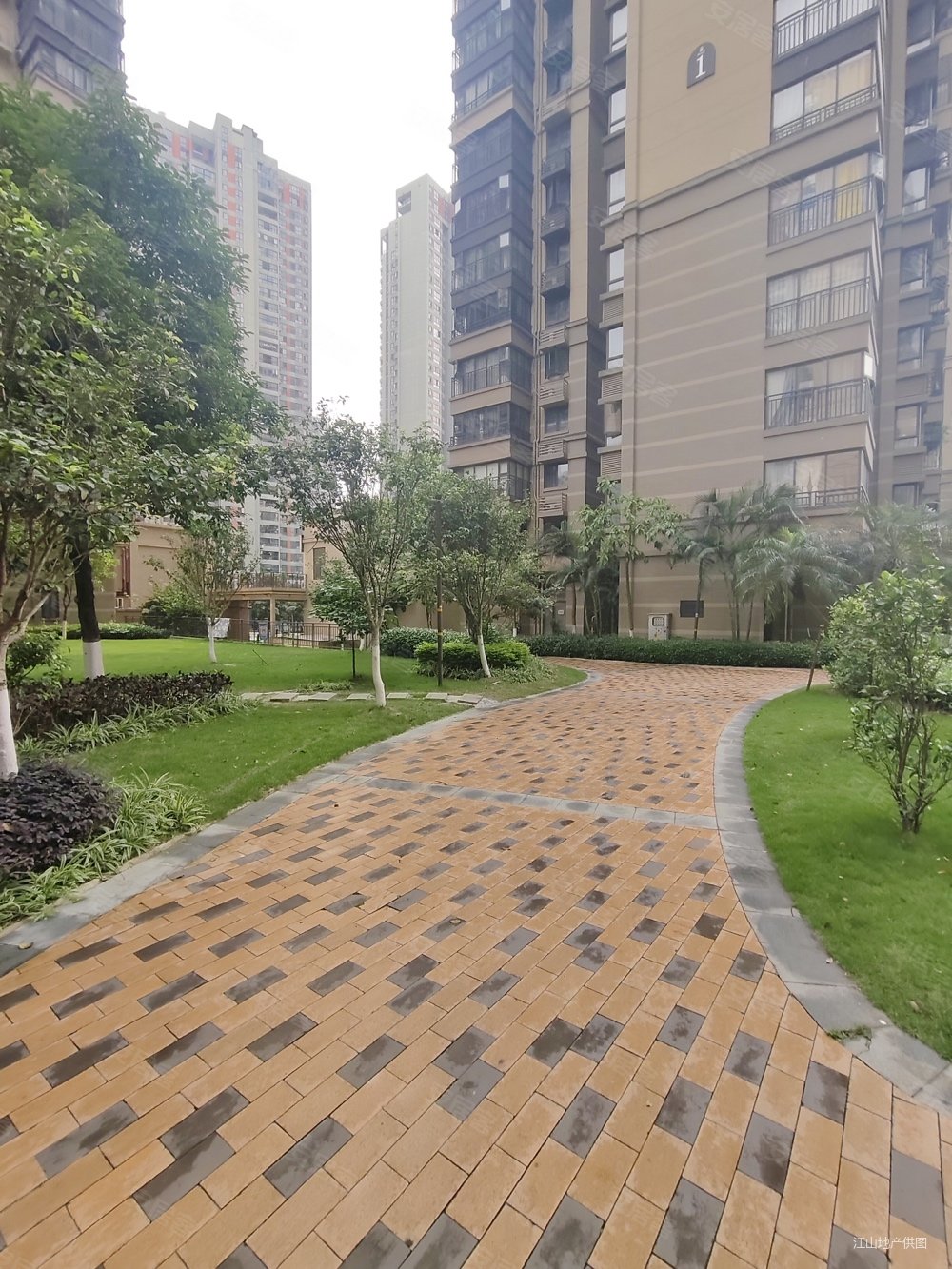 临地铁 交通便捷,中海悦公馆二手房,100万,3室2厅,2卫,92平米-南宁