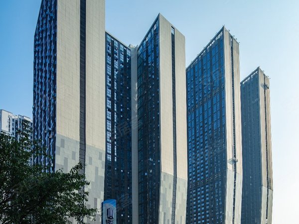 重庆南岸弹子石天誉智慧城(商住楼)南岸弹子石天誉时代汇精装 1 室