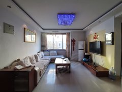 潍坊潍城中百中百泰华近，多层3楼精装三室，家具家电齐全出租房源真实图片