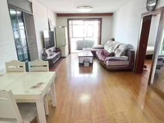 牡丹江西安万达广场万达附近 华侨南苑小区121平三室一厅卫浴分离南北通透出租房源真实图片