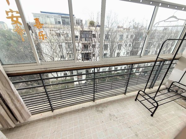 【多图】南山巴黎印象,湖东租房,南山丽舍精装带阳台大房间 近斜塘