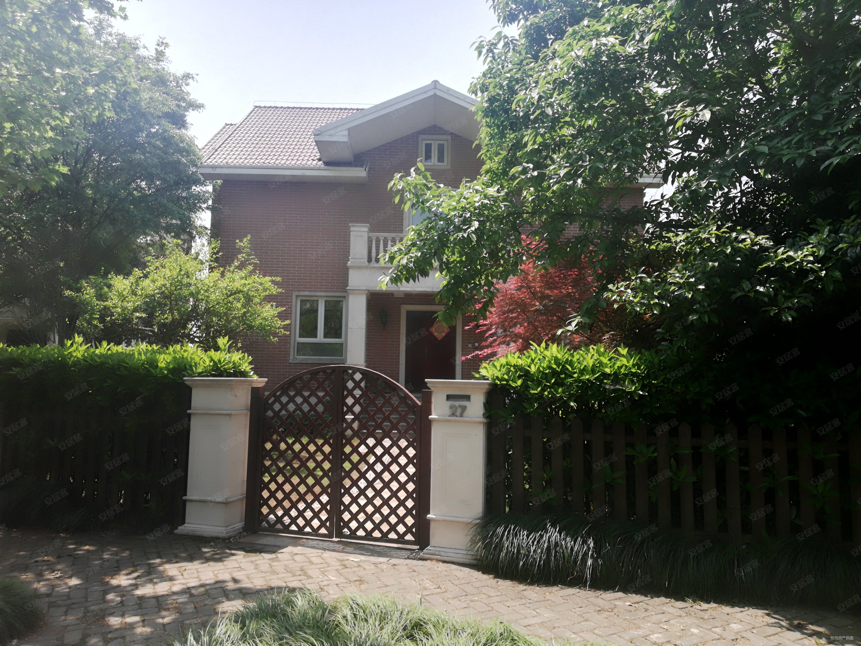 真格,太阳岛高尔夫球场内景观独栋别墅,大花园350平