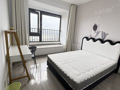 合肥肥西肥西县城主卧独卫 飘窗朝南 带独立洗衣机有厨房可做饭 融创玖樟台小区出租房源真实图片